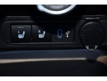 Image véhicule  Toyota AYGO (34)