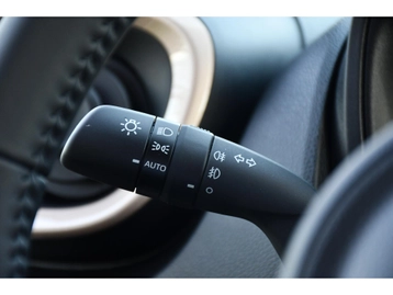 Image véhicule  Toyota AYGO (24)