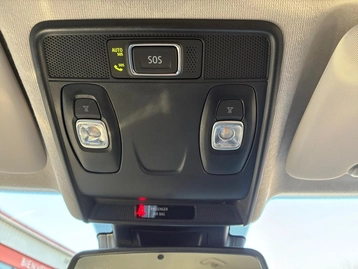 Image véhicule  Renault CLIO (42)