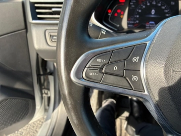 Image véhicule  Renault CLIO (23)