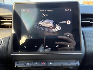 Image véhicule  Renault CLIO (32)