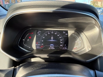 Image véhicule  Renault CLIO (25)