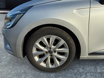 Image véhicule  Renault CLIO (6)