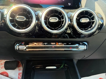 Image véhicule  Mercedes GLA (32)