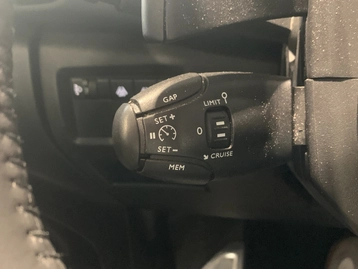 Image véhicule  Citroën C5 AIRCROSS (18)