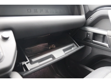 Image véhicule  Land Rover DEFENDER (38)