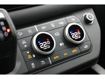 Image véhicule  Land Rover DEFENDER (36)