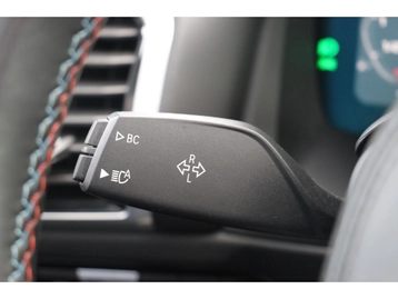 Image véhicule  BMW SÉRIE 8 (28)