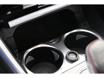 Image véhicule  BMW SÉRIE 8 (45)