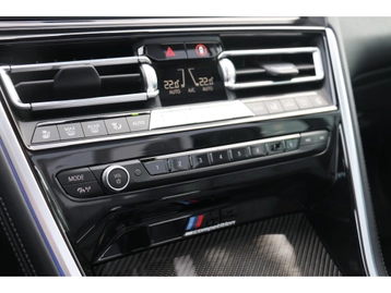 Image véhicule  BMW SÉRIE 8 (32)