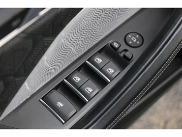 Image véhicule  BMW SÉRIE 8 (24)