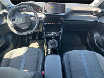 Image véhicule  Peugeot 208 (15)