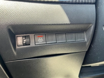 Image véhicule  Peugeot 208 (14)