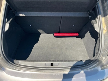 Image véhicule  Peugeot 208 (29)