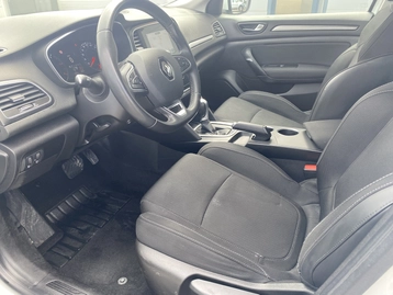 Image véhicule  Renault MEGANE IV (10)