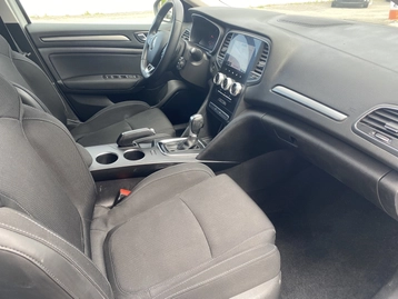 Image véhicule  Renault MEGANE IV (12)