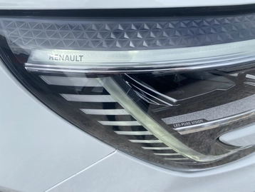 Image véhicule  Renault MEGANE IV (7)