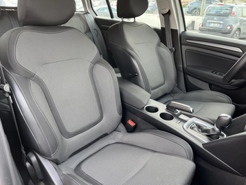 Image véhicule  Renault MEGANE IV ESTATE (11)