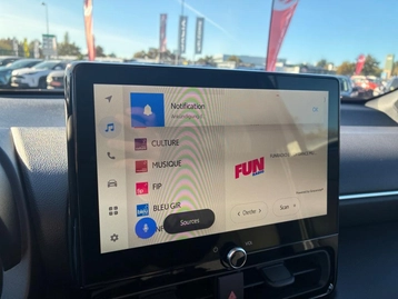 Image véhicule  Toyota YARIS CROSS (20)