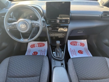 Image véhicule  Toyota YARIS CROSS (15)