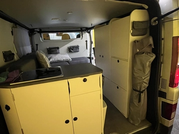 Image véhicule  Renault TRAFIC (8)