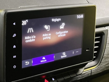 Image véhicule  Renault TRAFIC (32)