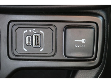 Image véhicule  Jeep RENEGADE (32)