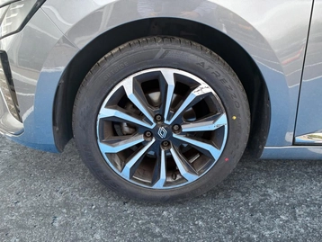 Image véhicule  Renault CLIO (6)