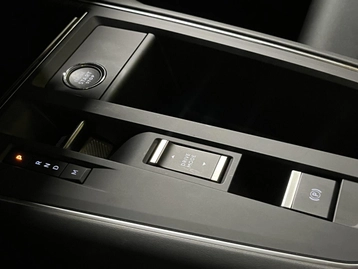 Image véhicule Citroën C5 AIRCROSS (33) Image véhicule Citroën C5 AIRCROSS (33)