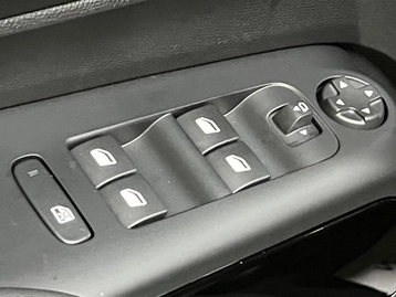 Image véhicule Citroën C5 AIRCROSS (37) Image véhicule Citroën C5 AIRCROSS (37)