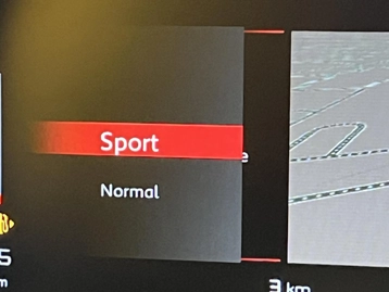 Image véhicule Citroën C5 AIRCROSS (31) Image véhicule Citroën C5 AIRCROSS (31)