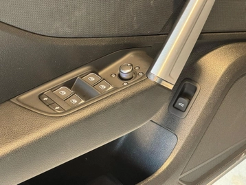 Image véhicule  Audi Q2 (17)