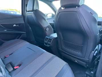 Image véhicule  Peugeot 3008 (21)