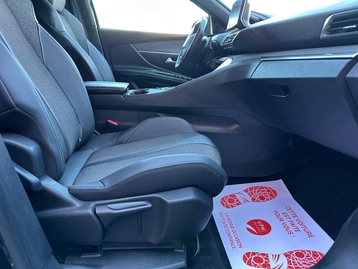 Image véhicule  Peugeot 3008 (19)