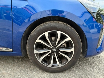 Image véhicule  Renault CLIO (9)
