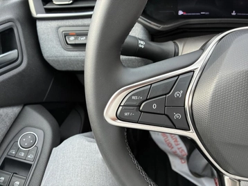 Image véhicule  Renault CLIO (22)