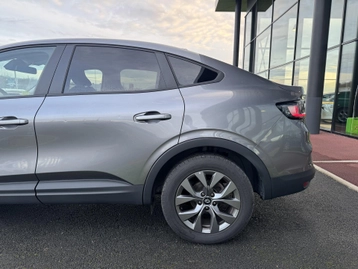Image véhicule  Renault ARKANA (20)
