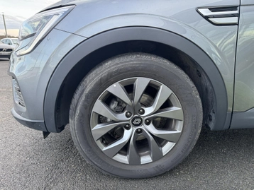 Image véhicule  Renault ARKANA (22)