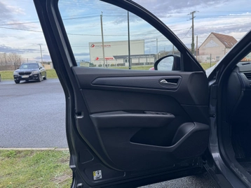 Image véhicule  Renault ARKANA (29)