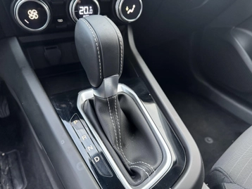 Image véhicule  Renault ARKANA (42)