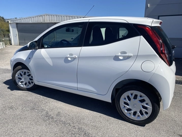 Image véhicule  Toyota AYGO (4)
