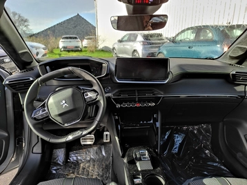 Image véhicule  Peugeot 208 (10)