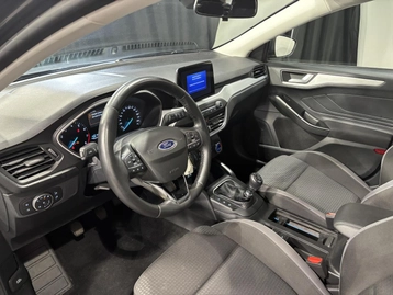 Image véhicule Ford FOCUS SW (11) Image véhicule Ford FOCUS SW (11)