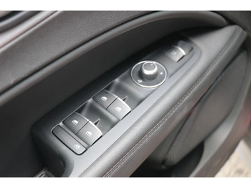 Image véhicule  Alfa Romeo STELVIO (25)