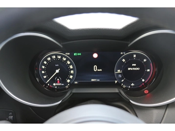 Image véhicule  Alfa Romeo STELVIO (28)