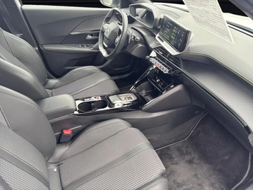 Image véhicule  Peugeot 2008 (17)