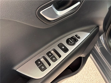 Image véhicule  Kia RIO (7)