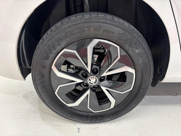Image véhicule  Skoda KAMIQ (36)