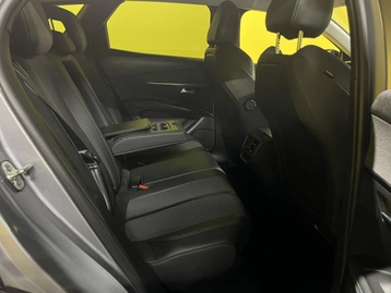 Image véhicule  Peugeot 3008 (20) Image véhicule  Peugeot 3008 (20)