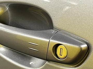 Image véhicule  Peugeot 3008 (7) Image véhicule  Peugeot 3008 (7)